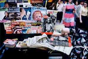 Ruth Orkin - Magazine Stand