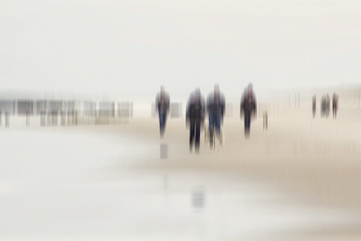 Gerhard Rossmeissl - Walking People II