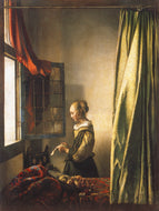 Briefleserin am offenen Fenster